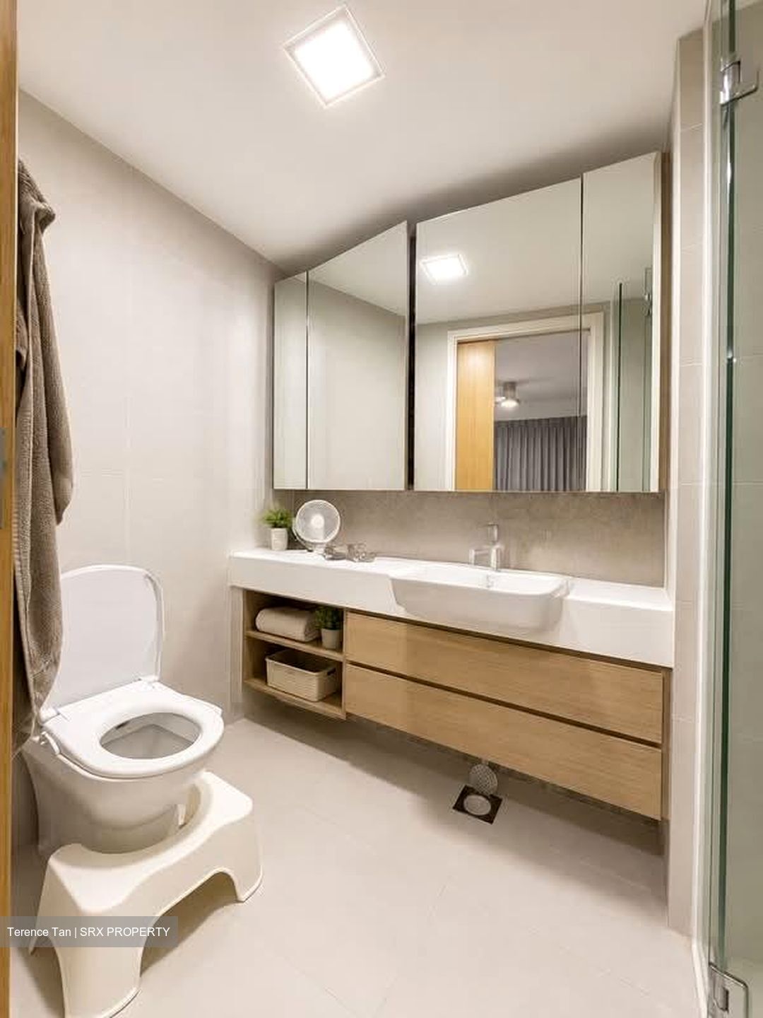 The Lakefront Residences (D22), Condominium #562113811
